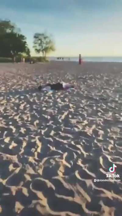 Beach toots