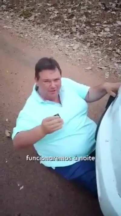 Sei lá quem é esse cara, mas votem nele.