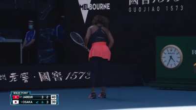 A butterfly lands on Naomi Osaka at the Australian Open and she stops the match to ensure it’s safe on the sidelines