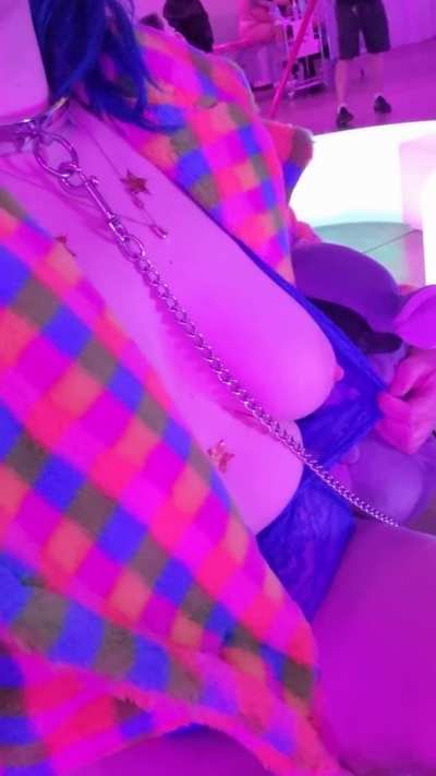 Would you like this fuck doll?