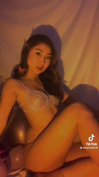 such a hottie!