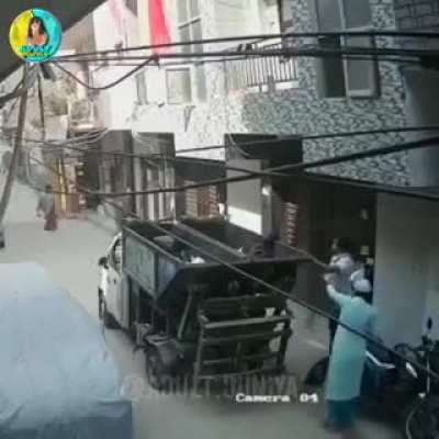Выбро<wbr>сил мусор