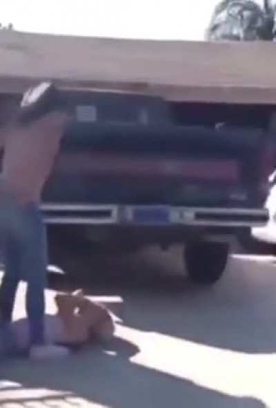 Girl slammed on head during fight, goes into seizure