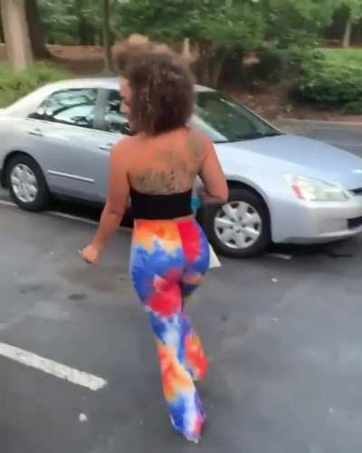 Jiggly walkaway