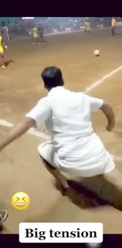 Follow my moves, we can win this!