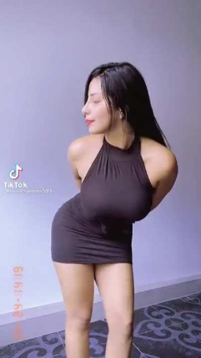 Damn she is Sexy
