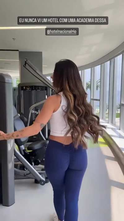 Nathalia valente 