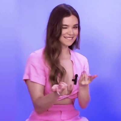 Hailee Steinfeld