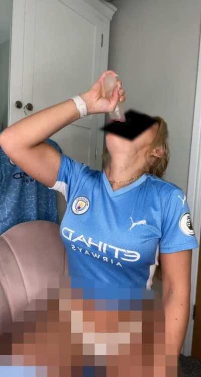 At least you get to see her throat bulge.