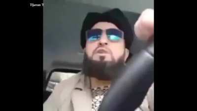 Küçük insanlarin anlayamayacağı kadar büyük bir insandın