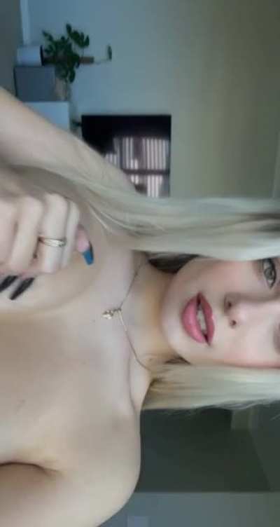 I love playing with my boobs ;)