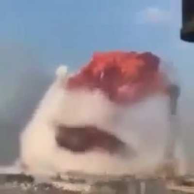 Singing cloud wtf 😳
