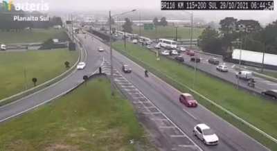 A working traffic camera