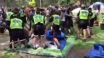 Clearing homeless in Toronto