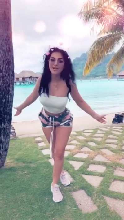 😍