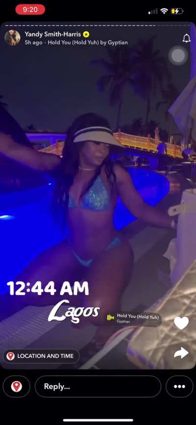 Damnnn she’s fine… 🔥🔥🔥