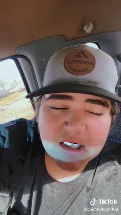 Dat grill tho.....