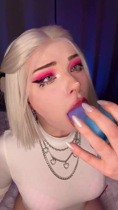 You should REALLY see the full vid ngl 💦💦💦