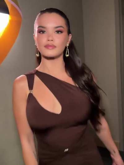 Paris Berelc birthday party look gif IG 1/19/2026