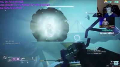 Destiny streamer getting bullied out of a boss kill