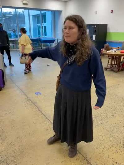 Thrift store Karen