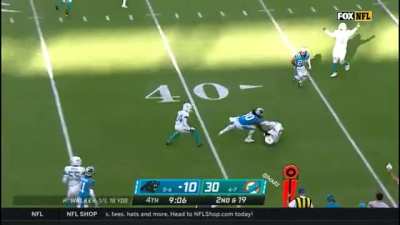 Miami Dolphins EDGE Jaelan Phillips vs Carolina Panthers