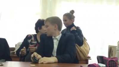 Приви<wbr>вшиес<wbr>я ради QR-кода щас такие: