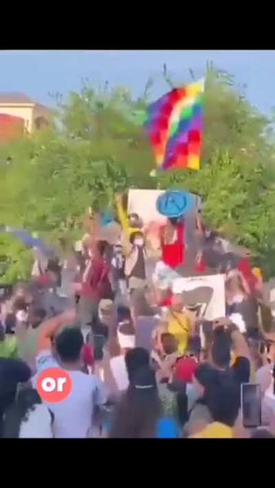 Protesters tear down statue of Christopher Columbus around 2 months of continues protest