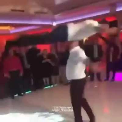 What do you know about Russian dances?