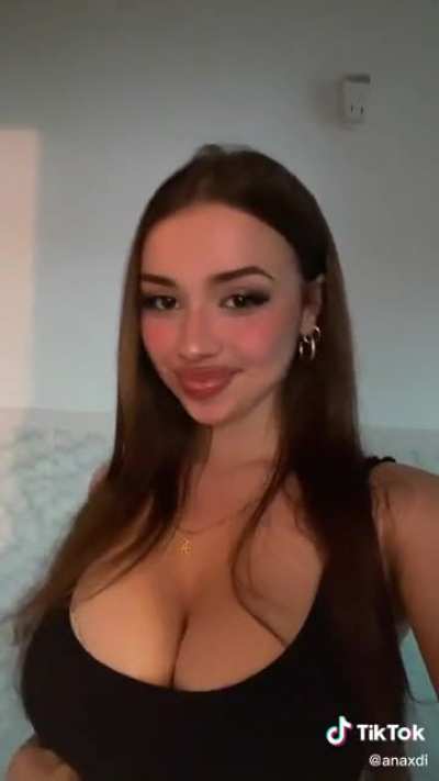 @anaxdi