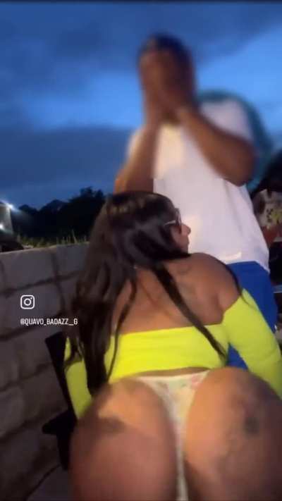 Laylared Twerking