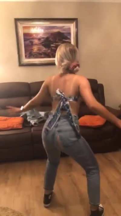 RippedPantsOfficial - Video #1717