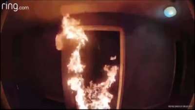 Girl sneaks up in disguise and lights her ex-boyfriend’s apartment on fire