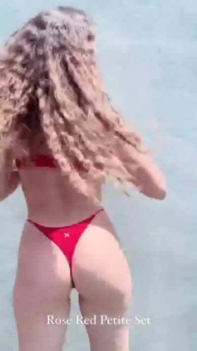 Kira Petilli