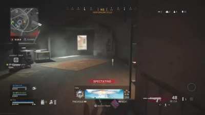 Aimbotting max rank hacker with the most overpowered gun in damascus vs One plastic shieldy boi, who wins?