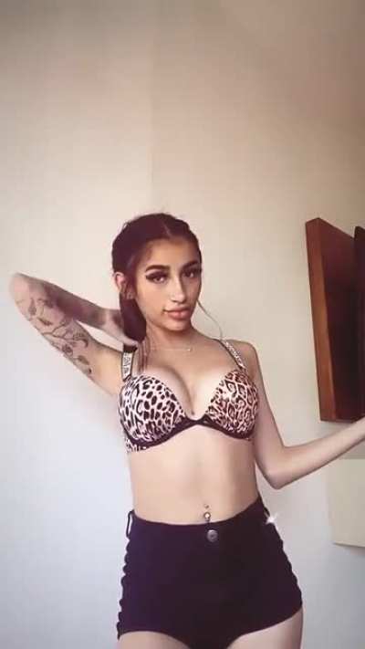 Xophiee on insta