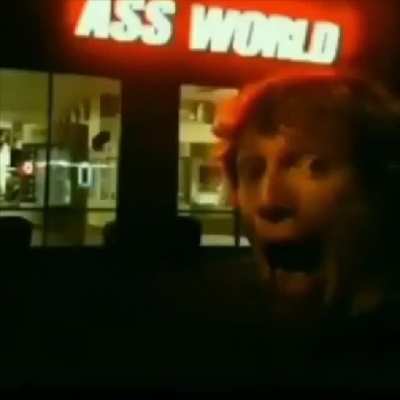 Blursed_😮
