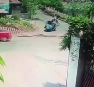 HMFT after I ride in a Chinese cart.