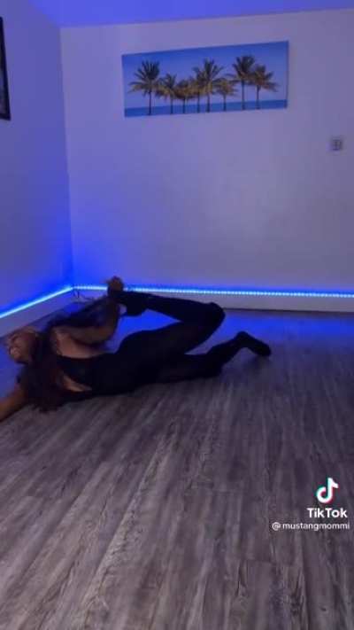 The hottest new dance move!