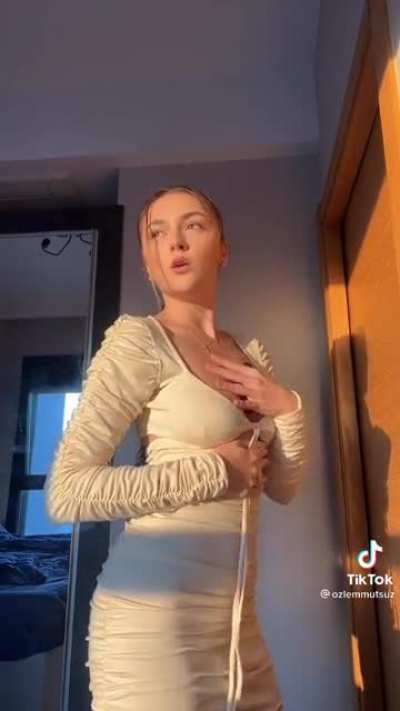 Mutlu Ozlem