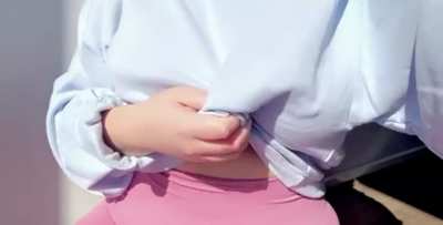 Revealing my perky tits 😍 [OC]