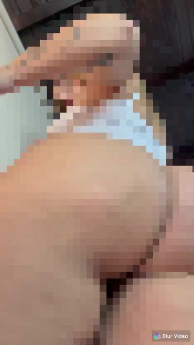 You pathetic betas love to goon over my censored ass