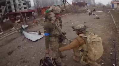 Brazilian fighters in the ranks of the UA evacuating a wounded comrade from the battlefield. Stepnohirs'k, Zaporizhzhia Oblast. Most likely Tactical Group Revenge. Heavy fighting in this direction continues. Posted 11.03.2026