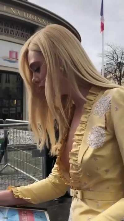 Elle Nip Slip