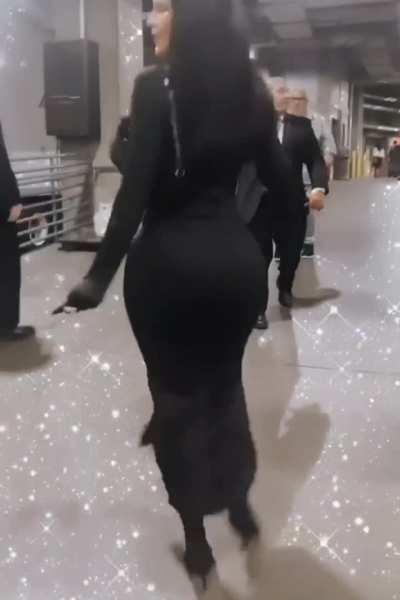 a compilation of my favorite Kylie videos