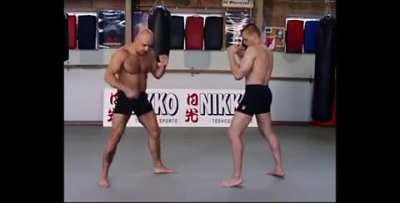 Bas Rutten teaching kicks