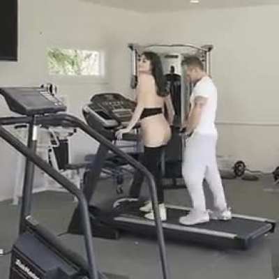 Gif Of the day 05-09-21
