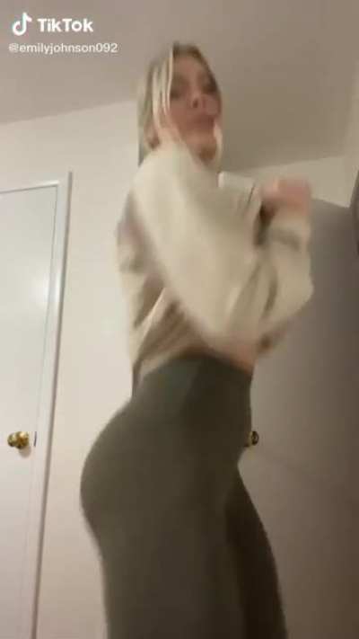 Firm jiggle 🤤