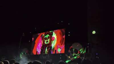 🏴‍☠️ LA ONDA OSCURA 🏴‍☠️ 10/11/12-10-2025 FRANCE