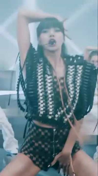 BLACKPINK - Lisa